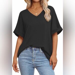 Black oversized, feminine, V-Neck T-Shirt